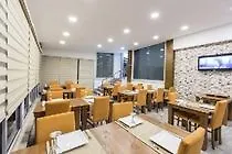 Hotel Demir Suit