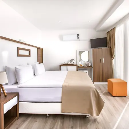 Demir Suit Kusadasi