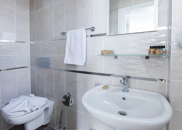 Demir Hotel